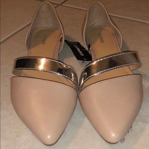 Size 6 Express flats
